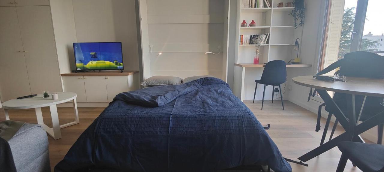 Grand Studio Proche De Paris Сен-Мор-де-Фоссе Экстерьер фото